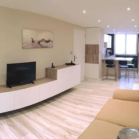 Daire T2 Duplex Pour 4 Personnes Avec Parking